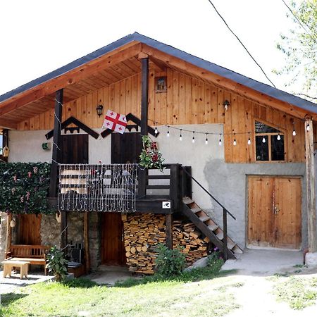 Nadia Guesthouse Mestia Exterior foto